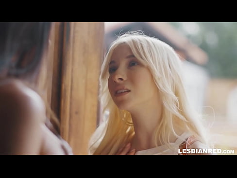 ❤️ Tyttö tulee kotiin muutamaa kuukautta myöhemmin ja päätyy syömään äitipuolensa pillua ❤️❌ Pornovideo at fi.xxxdl.ru